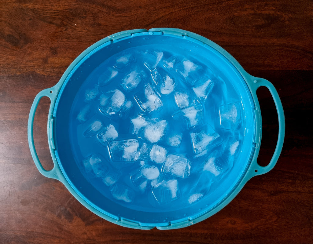 How to Keep Cold Tub Water Clean