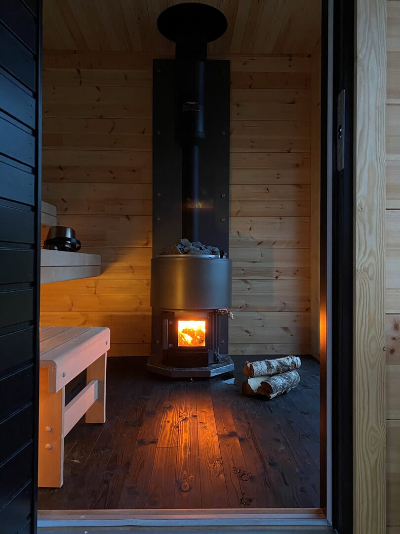 Narvi Luosto VS Wood-Burning Sauna Stove with Water Tank